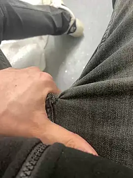 GreekDaddyNickOfficial online show from March 19, 2025, 3:51 pm