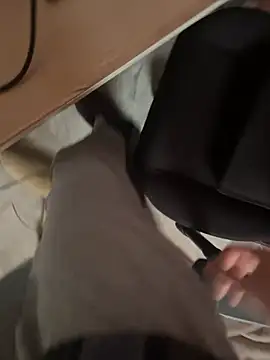 GreekDaddyNickOfficial online show from March 18, 2025, 8:17 am