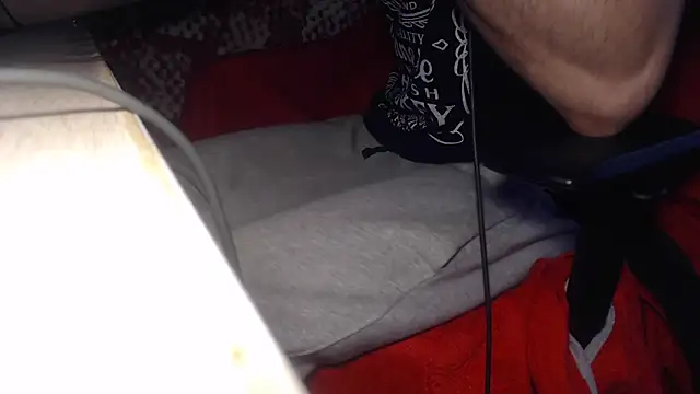 GreekDaddyNickOfficial online show from November 3, 2025, 9:57 am