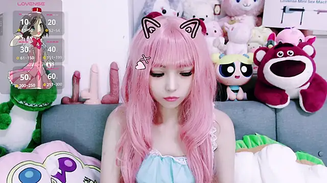 chenenna7 online show from September 23, 2025, 2:02 pm