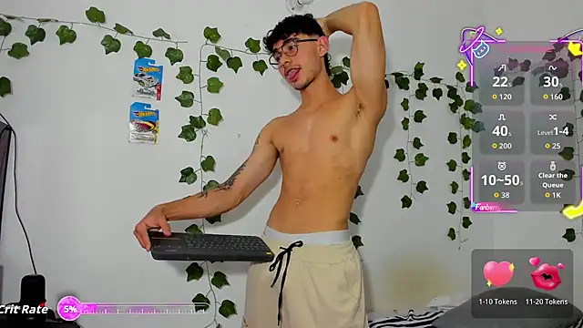 Snapshot of Noah_milleer chatting on January 9, 2026, 6:04 pm Noah milleer online show from January 9, 2026, 6:04 pm