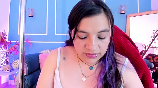 TaraTaylorr online show from April 25, 2026, 10:07 pm