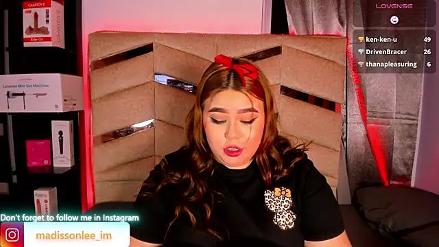 Snapshot of MadissonLee__ chatting on July 20, 2026, 10:23 pm MadissonLee online show from July 20, 2026, 10:23 pm