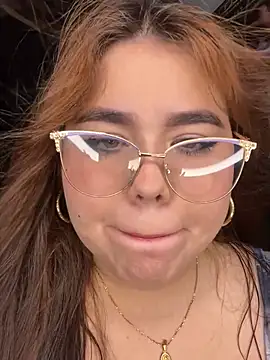 MadissonLee   online show from March 9, 2026, 4:16 am