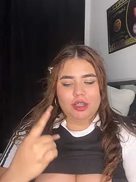 MadissonLee   online show from March 5, 2026, 4:53 am