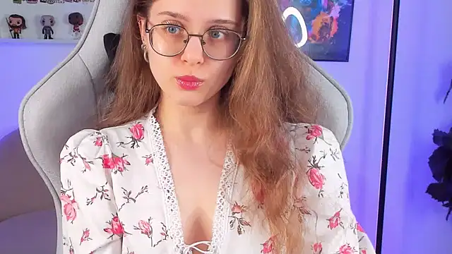 RileyMimicho online show from March 3, 2025, 2:17 pm