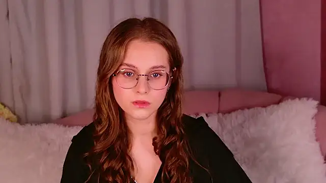 RileyMimicho online show from September 25, 2025, 8:48 pm