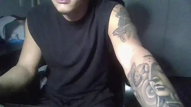 yourpapixulo online show from March 1, 2025, 4:47 am