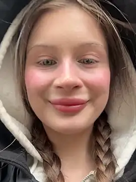 melicious  online show from March 5, 2025, 10:00 am