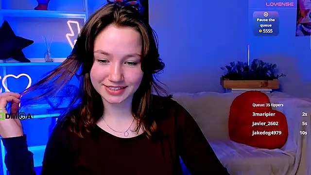 Snapshot of helli_belli chatting on March 16, 2025, 3:58 am helli belli online show from March 16, 2025, 3:58 am