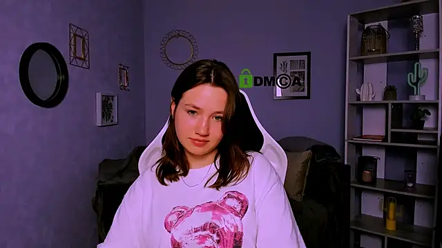 Snapshot of helli_belli chatting on March 11, 2025, 3:47 am helli belli online show from March 11, 2025, 3:47 am