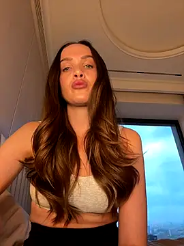 Beverly Hilll online show from October 27, 2025, 1:34 pm