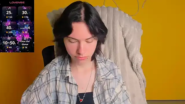 Snapshot of Fiona_Night chatting on May 6, 2026, 5:22 am Fiona Night online show from May 6, 2026, 5:22 am