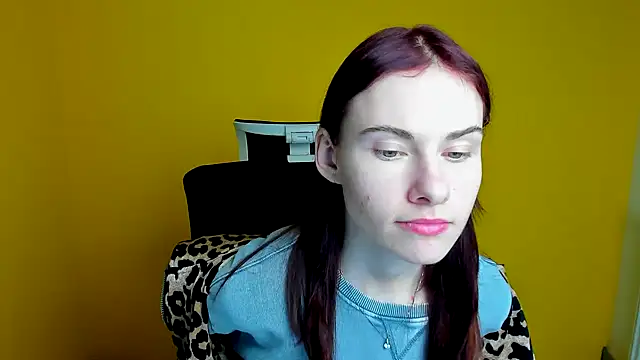 Snapshot of Fiona_Night chatting on March 15, 2025, 6:21 pm Fiona Night online show from March 15, 2025, 6:21 pm