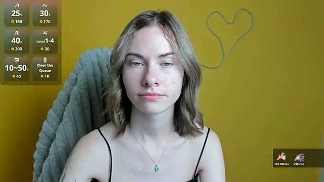 Snapshot of Fiona_Night chatting on November 22, 2025, 6:01 am Fiona Night online show from November 22, 2025, 6:01 am