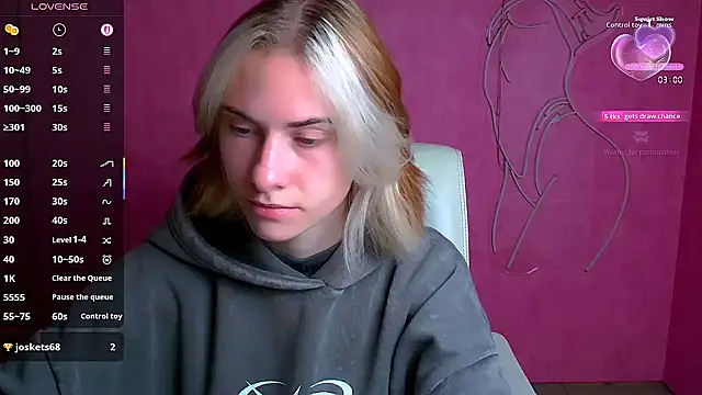 Snapshot of Fiona_Night chatting on September 27, 2025, 5:24 am Fiona Night online show from September 27, 2025, 5:24 am