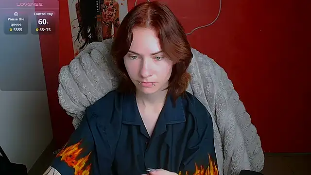 Snapshot of Fiona_Night chatting on July 29, 2026, 11:20 am Fiona Night online show from July 29, 2026, 11:20 am
