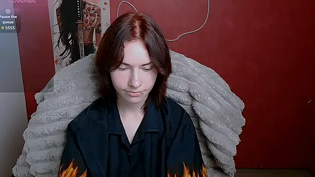 Snapshot of Fiona_Night chatting on July 16, 2026, 11:18 am Fiona Night online show from July 16, 2026, 11:18 am