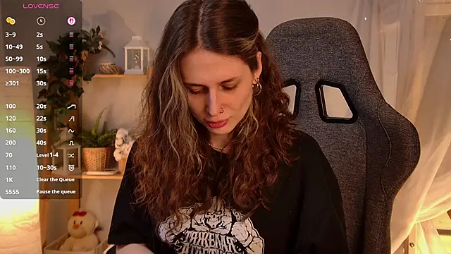 OliviaMcClean online show from February 15, 2026, 5:12 pm