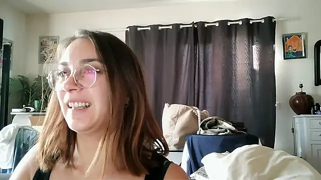  little blake online show from October 6, 2025, 6:58 am