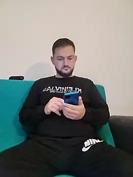 Snapshot of iurinicola chatting on February 19, 2026, 2:41 am iurinicola online show from February 19, 2026, 2:41 am