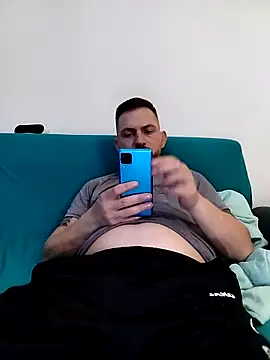 Snapshot of iurinicola chatting on March 1, 2026, 9:48 pm iurinicola online show from March 1, 2026, 9:48 pm