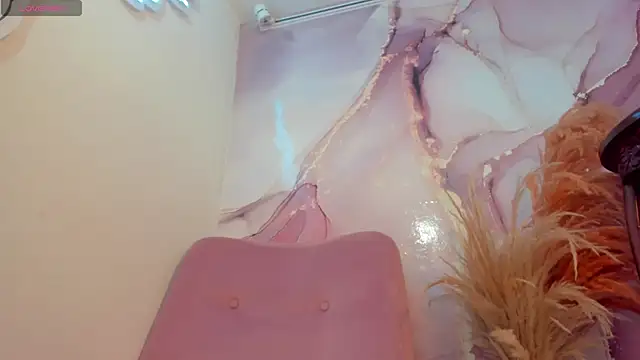 sasha blake  online show from March 21, 2025, 4:07 pm