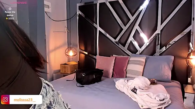 Melissa 23  online show from January 15, 2026, 11:35 am