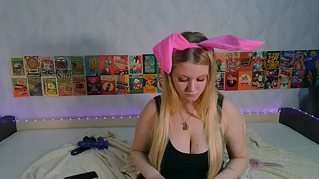 Beatrice 7 online show from March 8, 2025, 6:58 pm