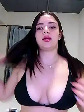 melisa labonboncito online show from October 9, 2025, 6:41 pm