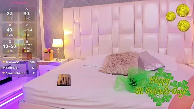 Snapshot of ArianaaGrace chatting on March 17, 2025, 3:50 pm ArianaaGrace online show from March 17, 2025, 3:50 pm