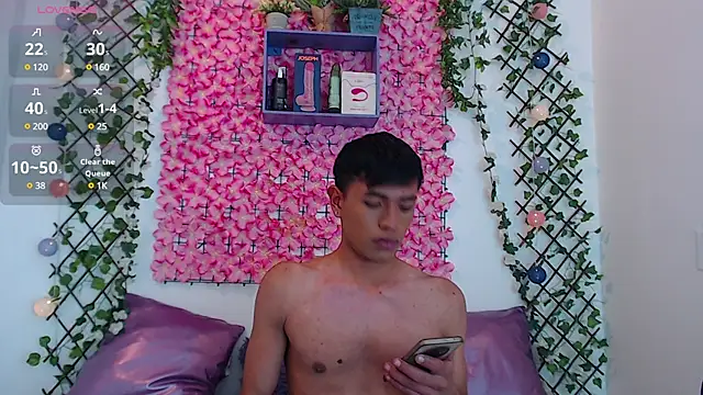 Snapshot of willians___0 chatting on March 15, 2025, 6:10 pm willians 0 online show from March 15, 2025, 6:10 pm