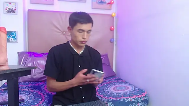 Snapshot of willians___0 chatting on November 19, 2025, 3:50 am willians 0 online show from November 19, 2025, 3:50 am