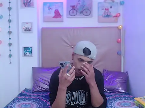 Snapshot of willians___0 chatting on November 6, 2025, 3:54 am willians 0 online show from November 6, 2025, 3:54 am