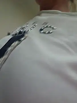 Melody73 online show from October 9, 2025, 7:58 pm