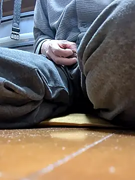 mgnhiroyuki online show from March 17, 2026, 3:42 am