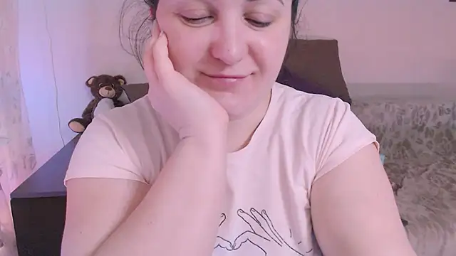 SoftLia online show from February 15, 2025, 8:23 pm