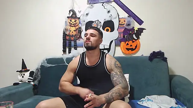 Tiberius hunk online show from November 12, 2025, 6:34 pm