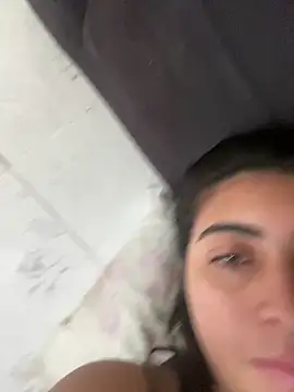 Snapshot of mayteziinhaa chatting on November 6, 2025, 12:09 pm mayteziinhaa online show from November 6, 2025, 12:09 pm