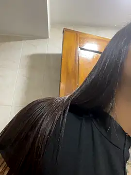 sofia 23x online show from October 9, 2025, 1:11 pm