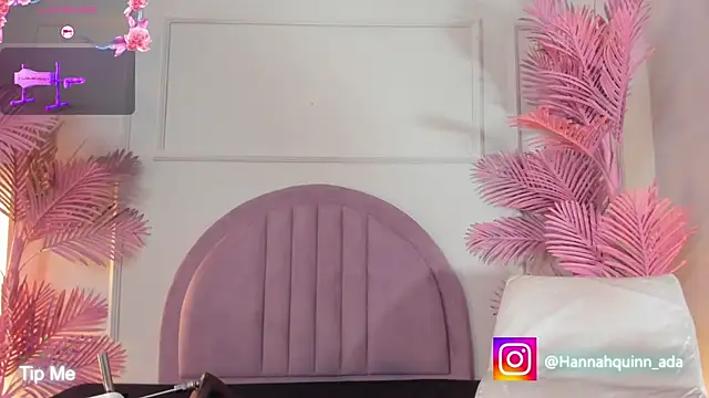 Hanaahquinn online show from April 10, 2026, 11:50 am