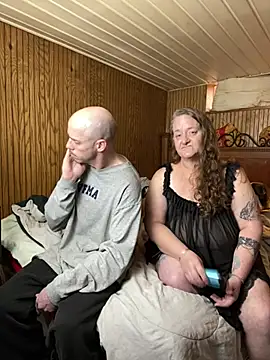 Snapshot of Mac_ThunderCock chatting on February 24, 2026, 7:37 pm Mac ThunderCock online show from February 24, 2026, 7:37 pm