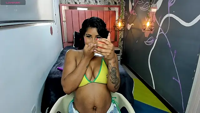 Snapshot of Abby_brown__ chatting on June 6, 2026, 7:08 pm Abby brown online show from June 6, 2026, 7:08 pm