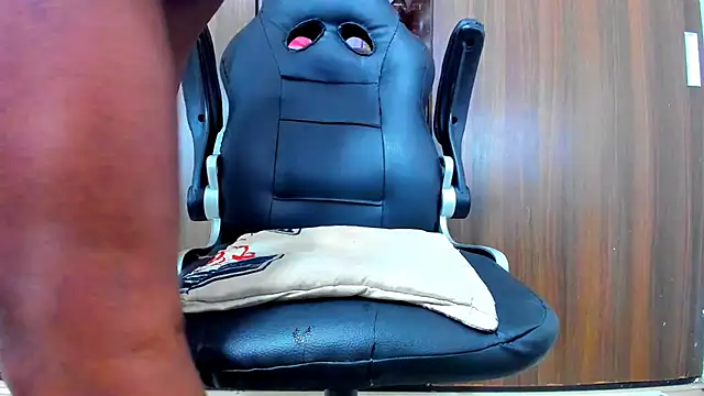 Snapshot of Dreamastercum_ chatting on September 29, 2025, 7:30 pm Dreamastercum online show from September 29, 2025, 7:30 pm