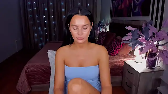 DanaSincere online show from November 30, 2025, 5:19 am