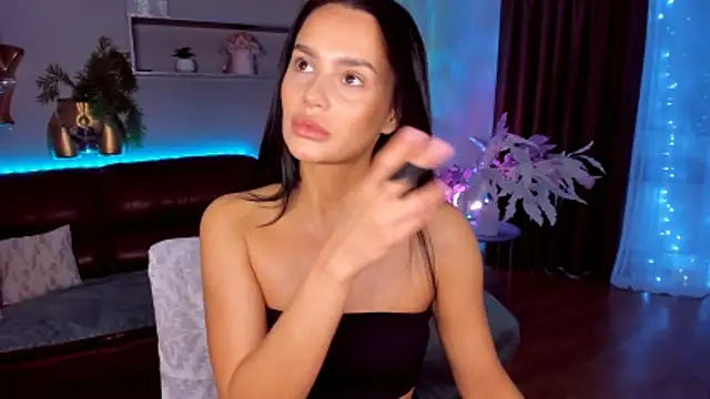 DanaSincere online show from February 25, 2026, 4:23 am