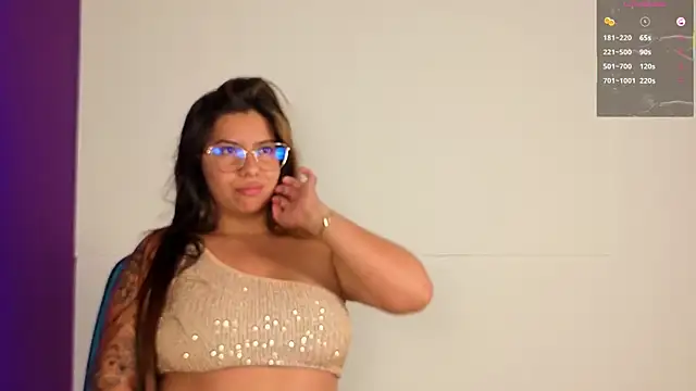 emilyy cooperr online show from May 22, 2026, 2:15 pm