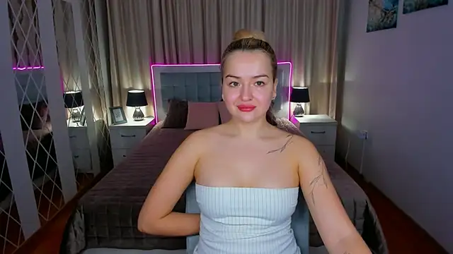 EvaGoddes online show from February 14, 2026, 6:46 am