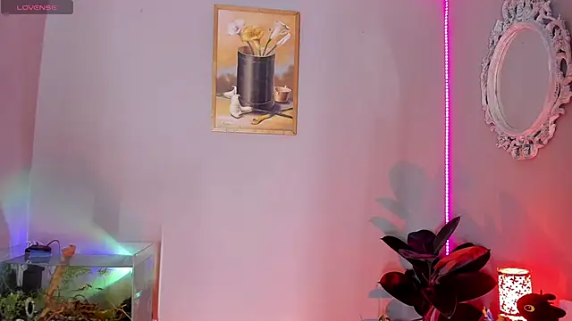 CRAZY-BOY99 online show from October 9, 2025, 9:54 am