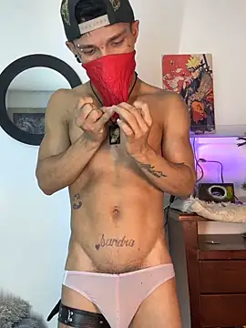 CRAZY-BOY99 online show from May 17, 2026, 4:12 am